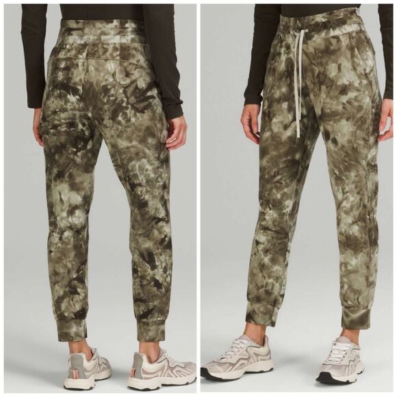 Lululemon Ready to Rulu High-Rise Jogger 7/8 Length Sage Olive size 2 NWT greeen - Picture 2 of 7